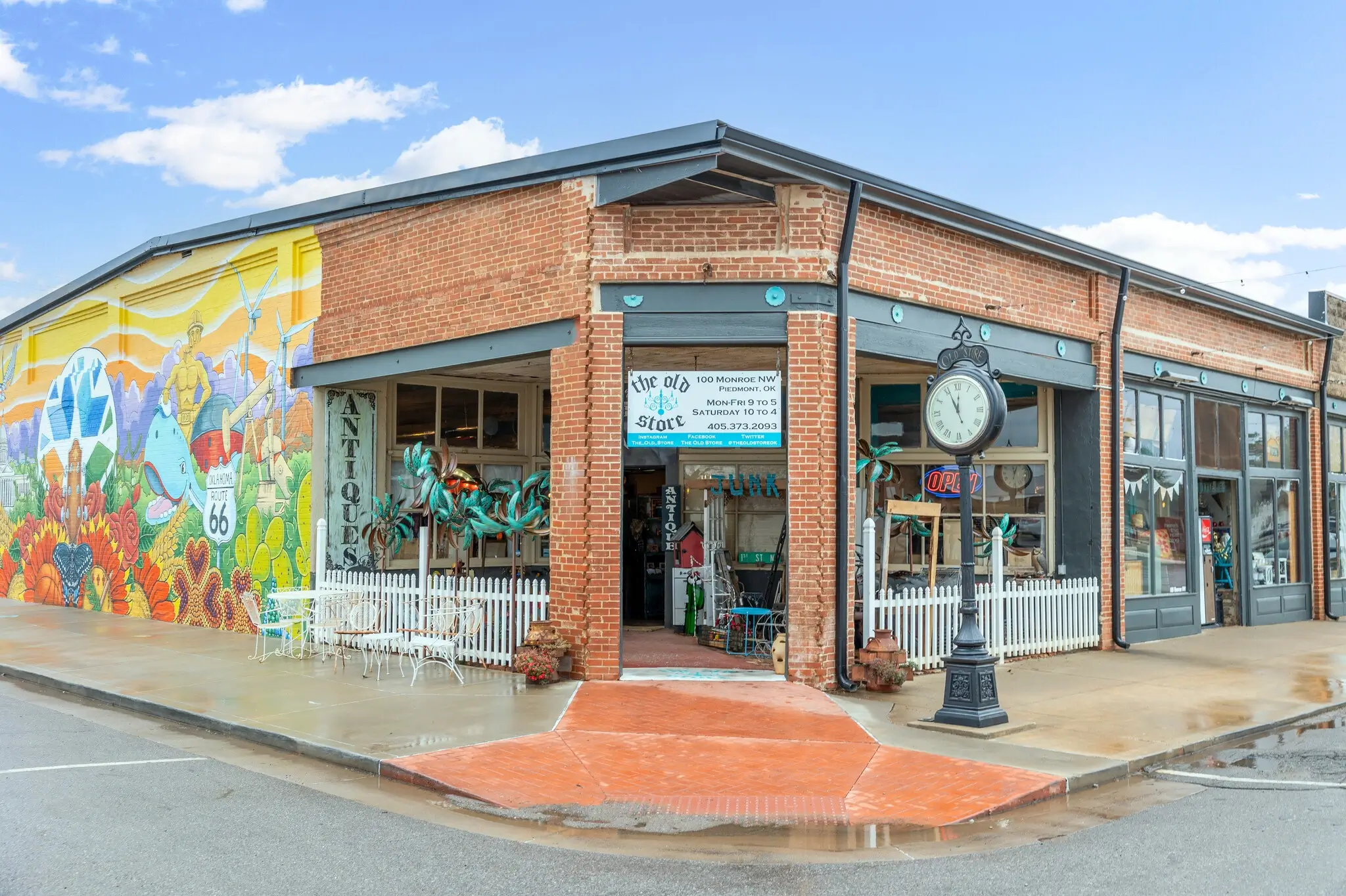 Brick antique store with Route 66 mural. Junklahoma in Piedmont, OK.